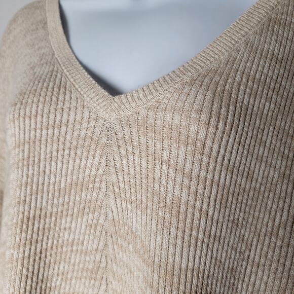 NWT Catherines Beige V-Neck Knit Sweater Women’s Plus Size 2X Soft Cotton Blend - Picture 3 of 10